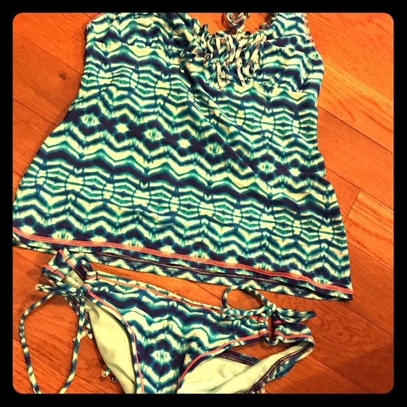 SUPER cute!!! Hobie 2pc bathing suit - Picture 1 of 3